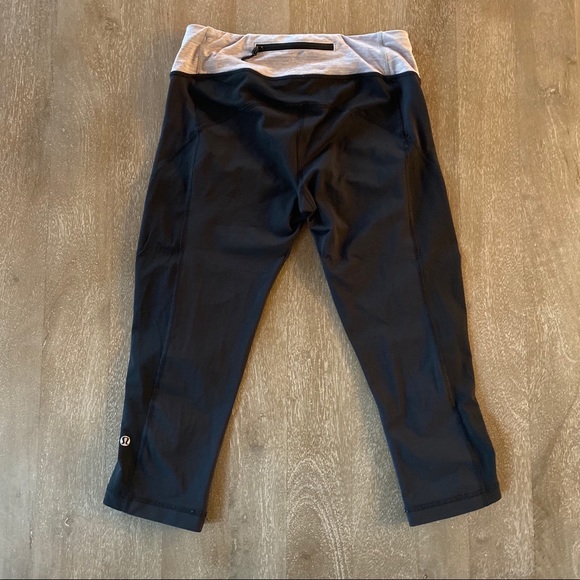 Lululemon Crops - Picture 3 of 4